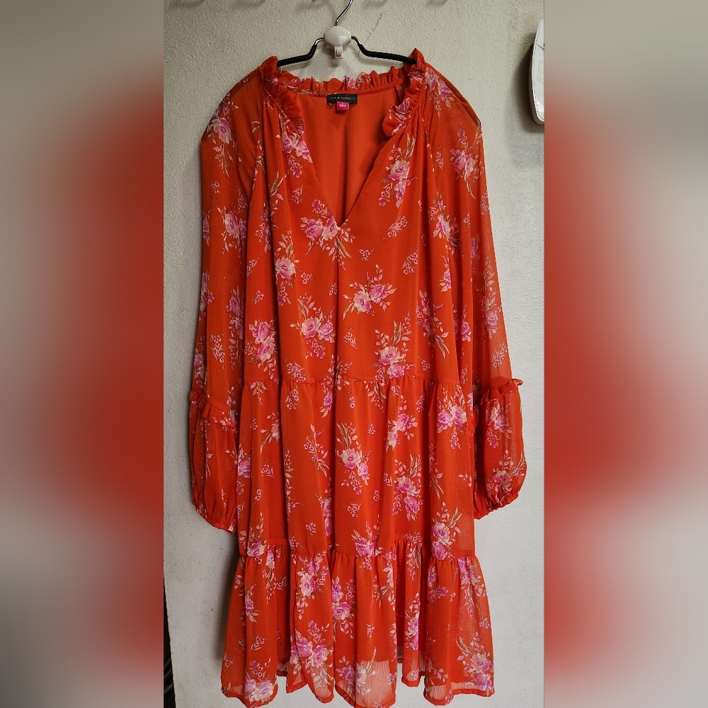 NEW Vince Camuto mini dress size L with no tags made in Jordan.
